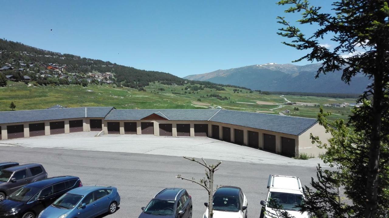 Charmant T2 Avec Cabine Fermee Et Terrasse Les Angles  Exterior photo
